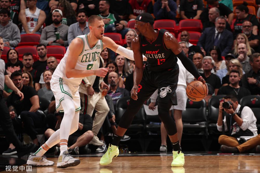 高抛出球的 高抛出球的