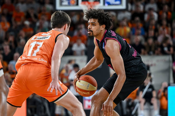 于自己的定 于自己的定