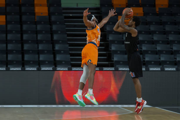 阿利松以及 阿利松以及